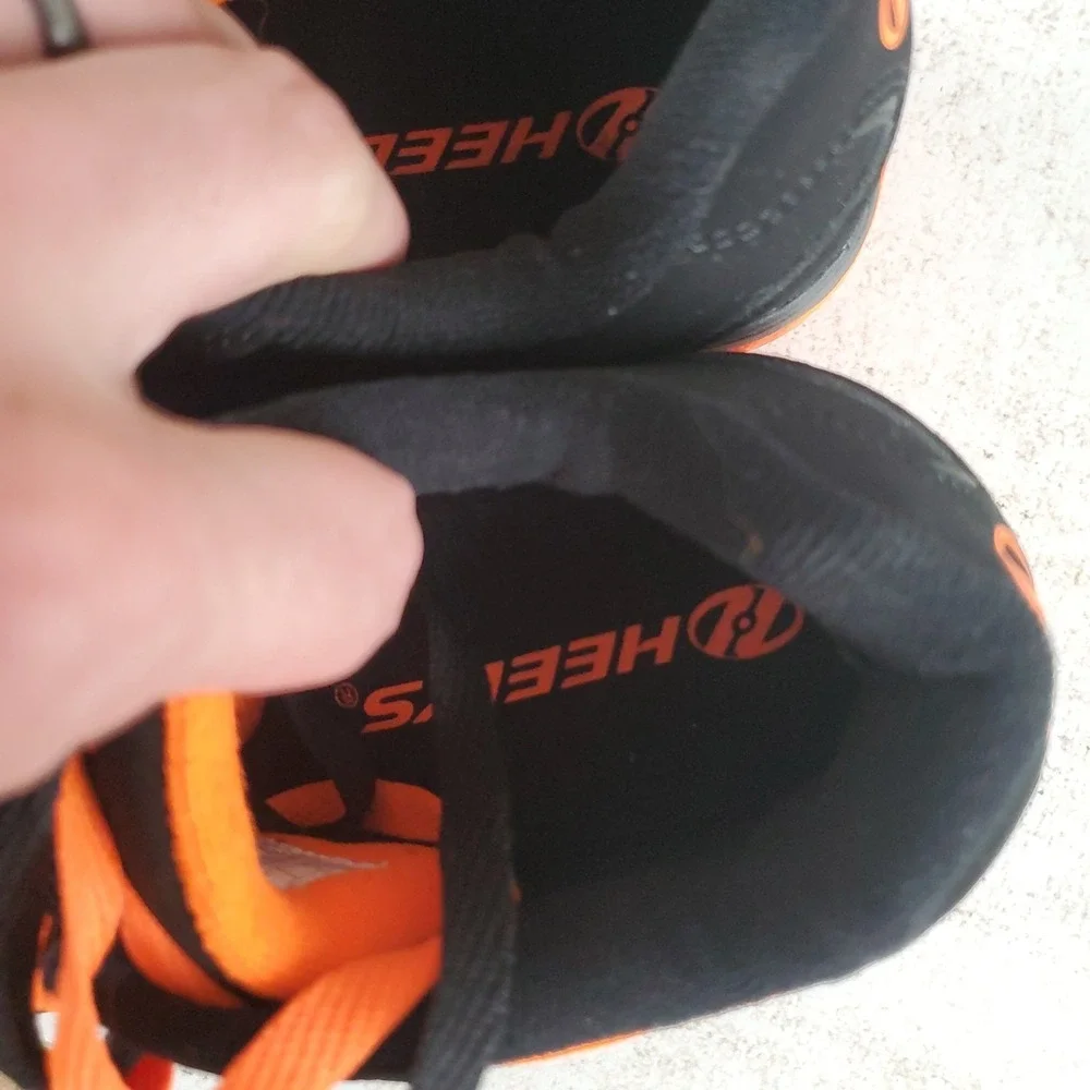Heelys Propel‎ 2.0 Youth Skate Shoes Sz 4 Black Orange Leather Lace Up *no caps*
